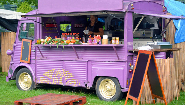 street food and food trucks